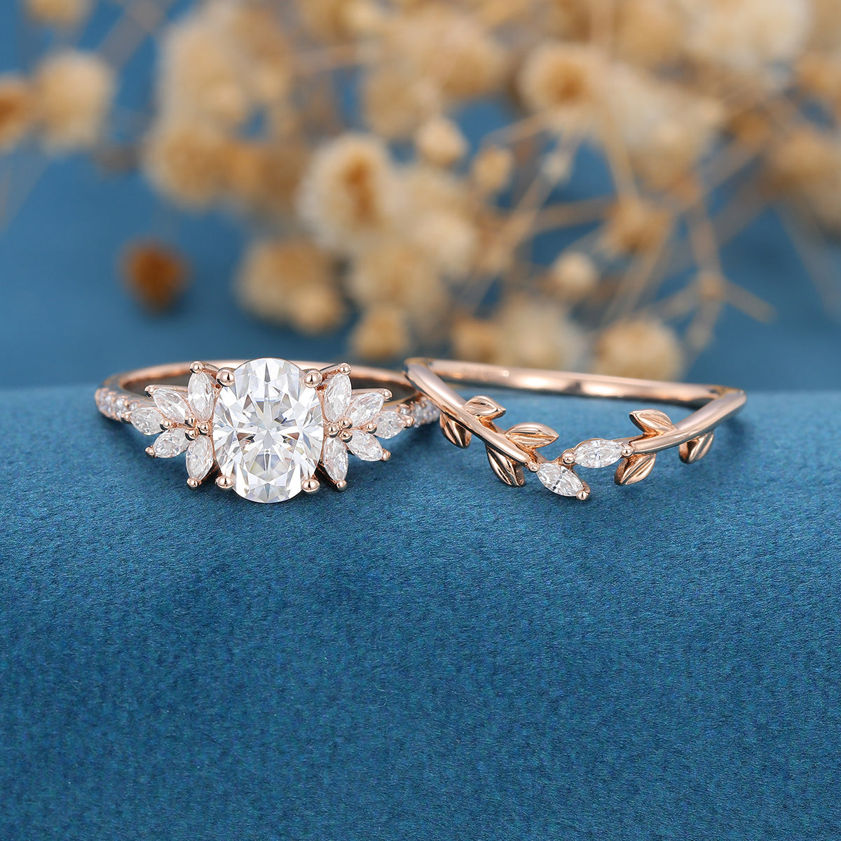 1.33 CT Oval Cluster Moissanite Bridal Set