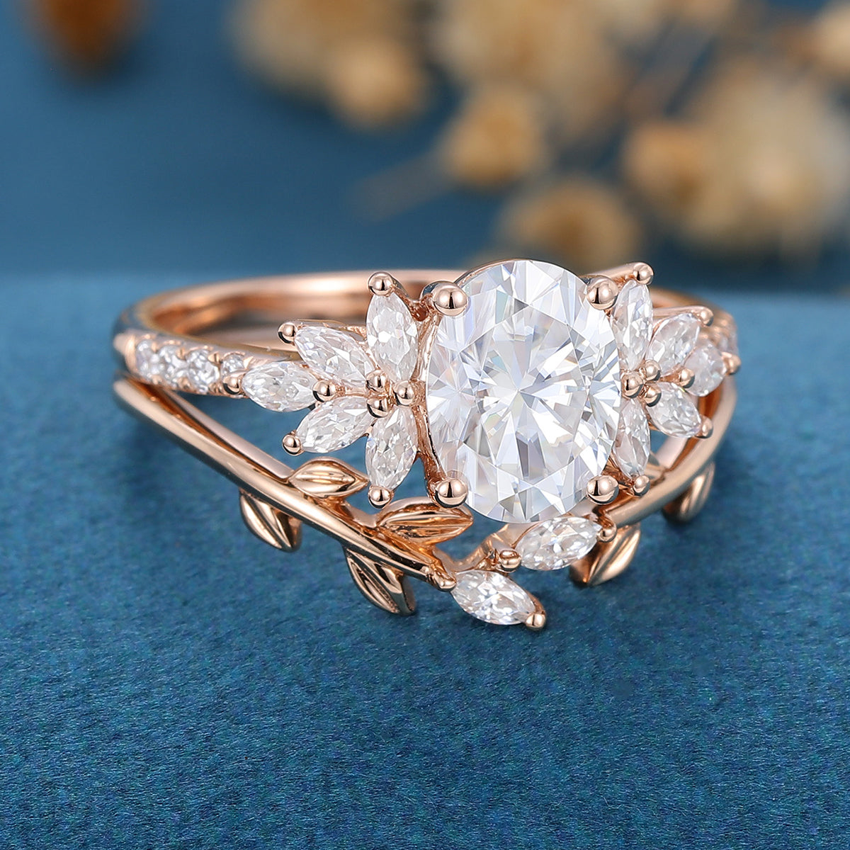 1.33 CT Oval Cluster Moissanite Bridal Set