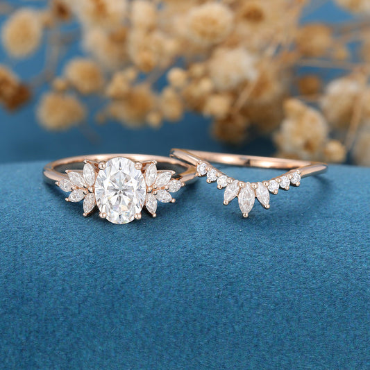 1.33 CT Oval Cluster Moissanite Bridal Set