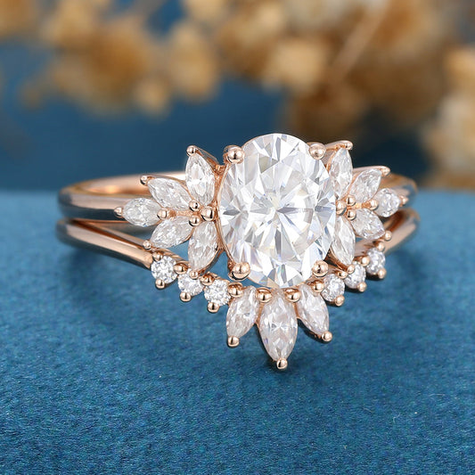1.33 CT Oval Cluster Moissanite Bridal Set