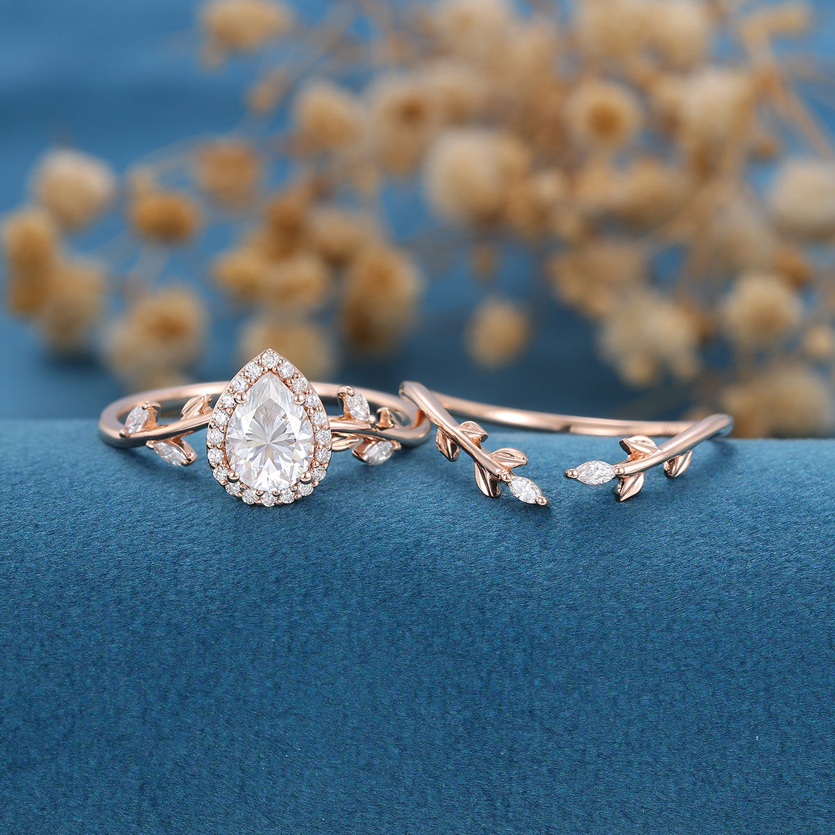 1 CT Pear Halo & Vintage Moissanite Bridal Set