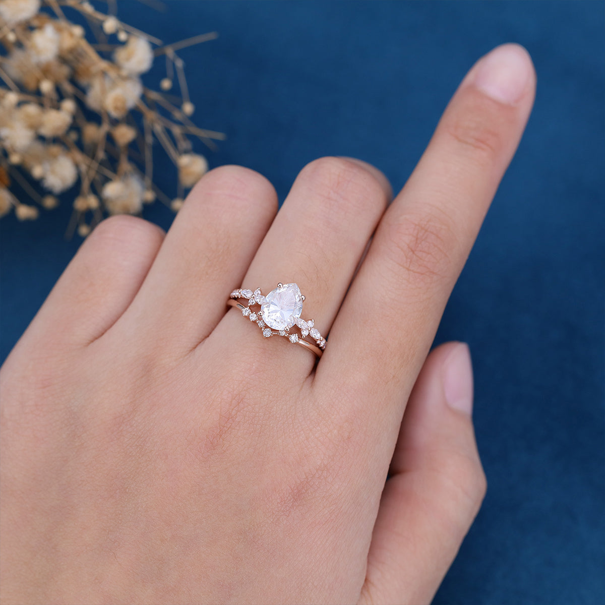 1.5 CT Pear Cluster Moissanite Bridal Set