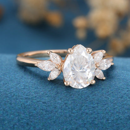 1 CT Pear Cluster Moissanite Engagement Ring