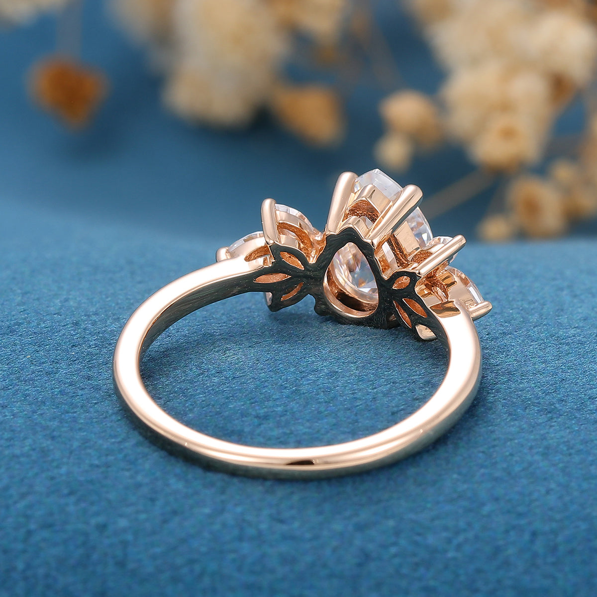 1 CT Pear Cluster Moissanite Engagement Ring