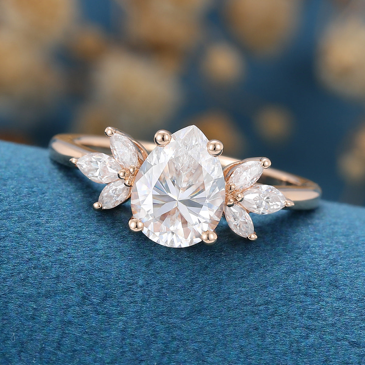 1 CT Pear Cluster Moissanite Engagement Ring