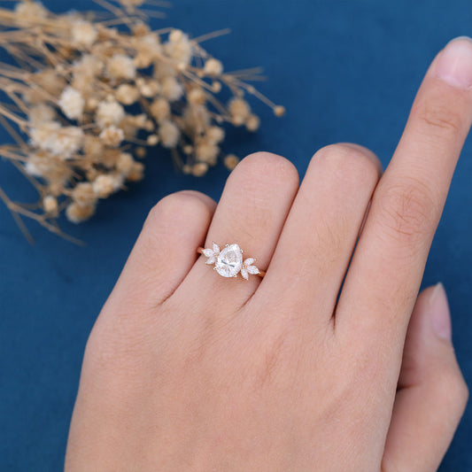1 CT Pear Cluster Moissanite Engagement Ring