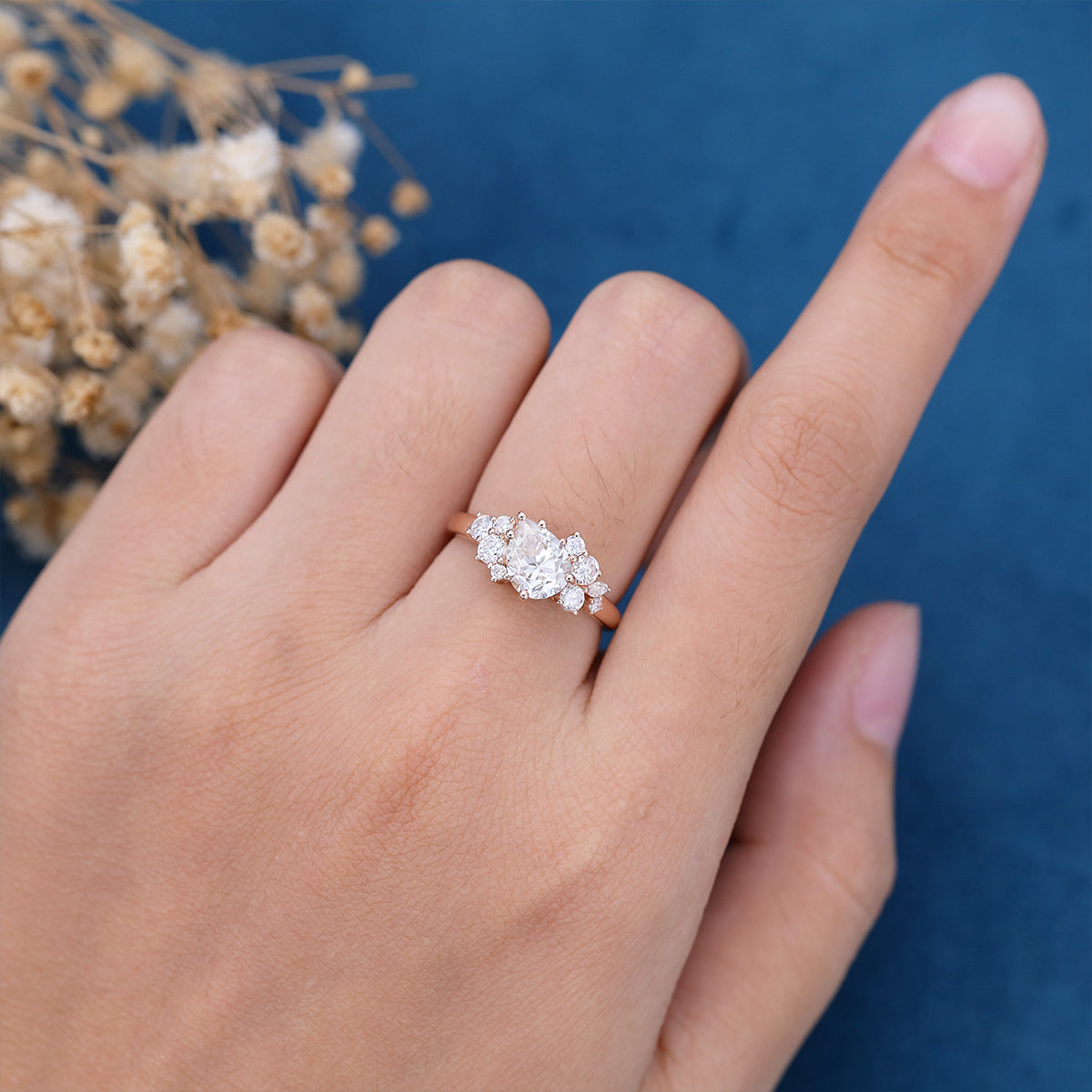 1 CT Pear Cluster Moissanite Engagement Ring