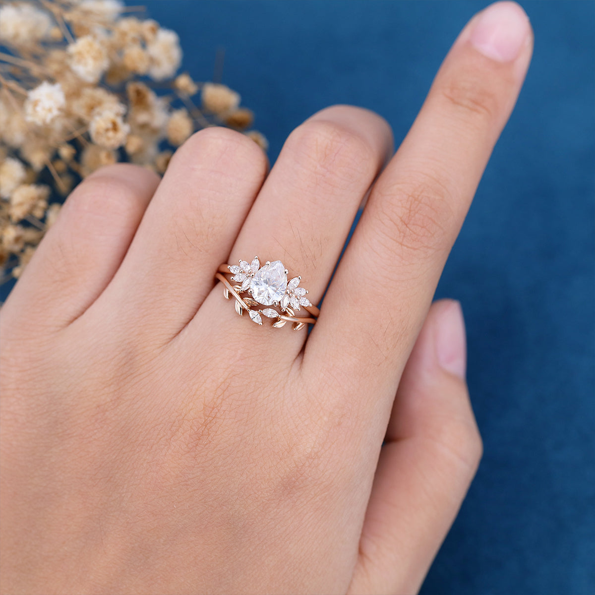 1 CT Pear Cluster Moissanite Bridal Set