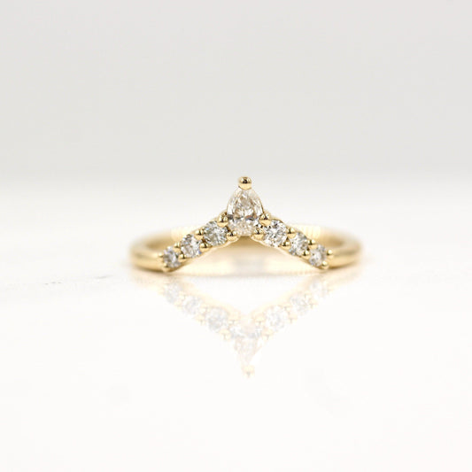 0.31 TCW Round & Pear Curved Moissanite Wedding Band