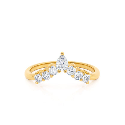 0.4 TCW Round & Pear Curved Moissanite Wedding Band