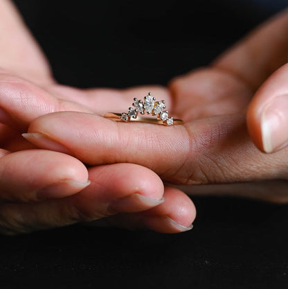 0.2 TCW Marquise & Round Curved Moissanite Wedding Band