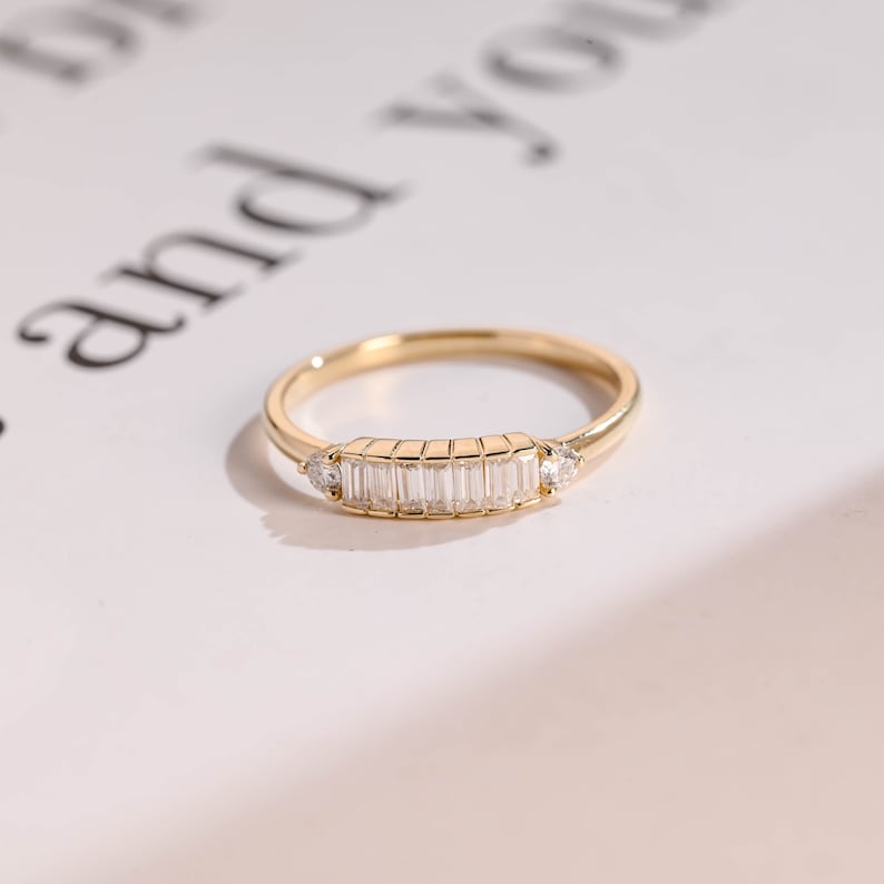 0.2 TCW Round & Baguette Cluster Moissanite Wedding Band