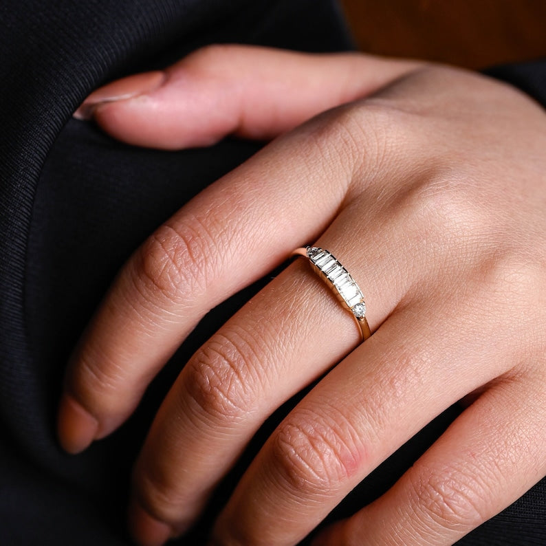 0.2 TCW Round & Baguette Cluster Moissanite Wedding Band