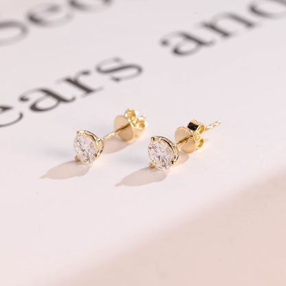 0.7 CT Round Moissanite Stud Earrings