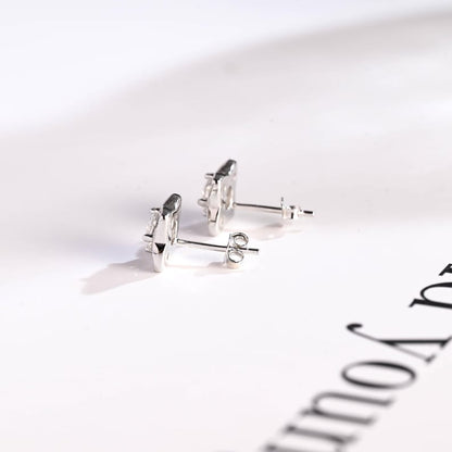 0.8 TCW Round Moissanite Stud Earrings