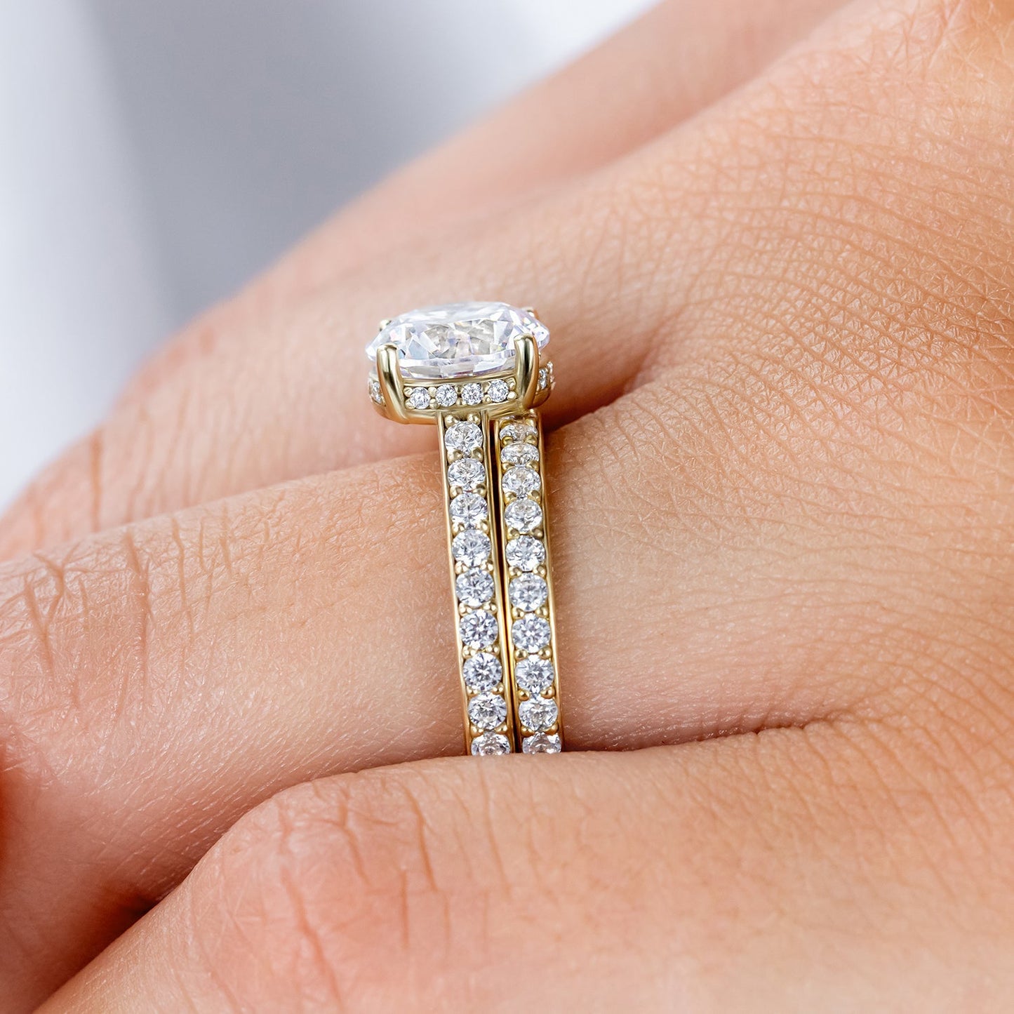 2.0 CT Round Pave Moissanite Engagement Ring