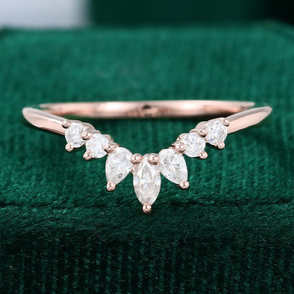 0.27 TCW Pear, Marquise & Round Curved Moissanite Wedding Band