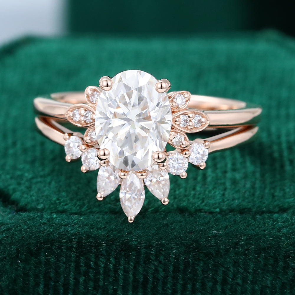 1.33 CT Oval Cluster Moissanite Bridal Set
