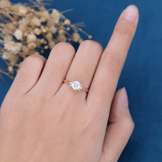 0.68 CT Round Cluster Moissanite Engagement Ring