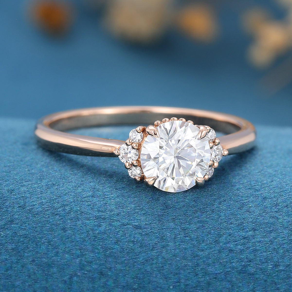 0.68 CT Round Cluster Moissanite Engagement Ring