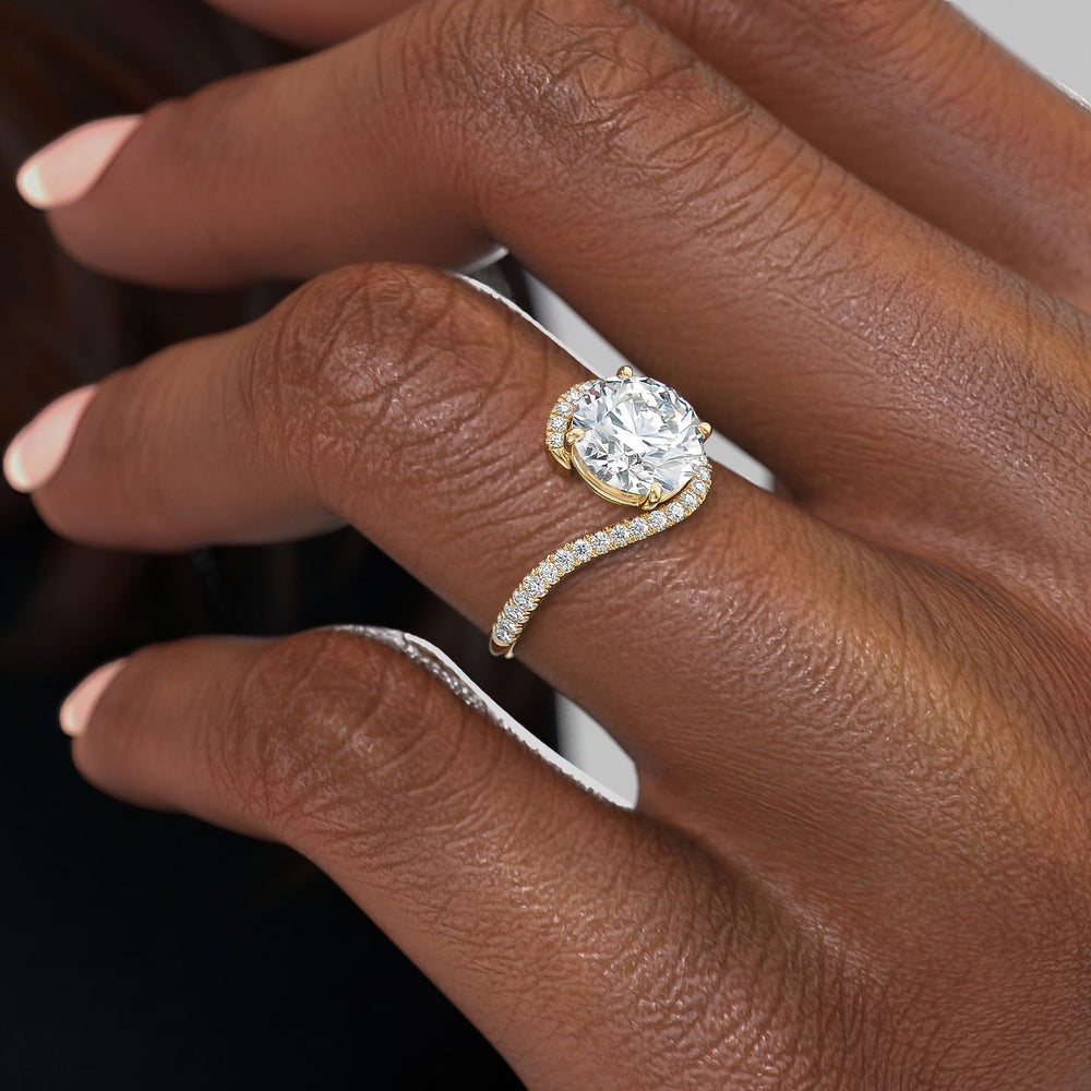 1.35 CT Round Swirl Pave Moissanite Engagement Ring