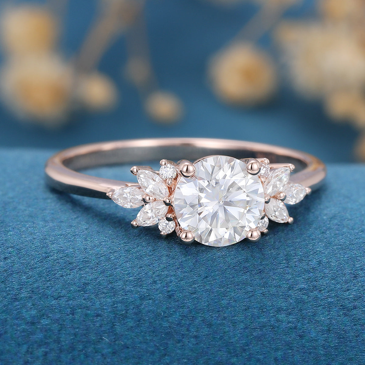 0.21 CT Round Cluster Moissanite Engagement Ring