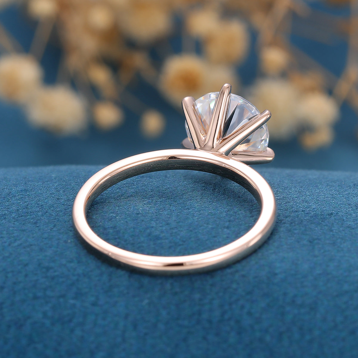 1.9 CT Round Solitaire Moissanite Engagement Ring