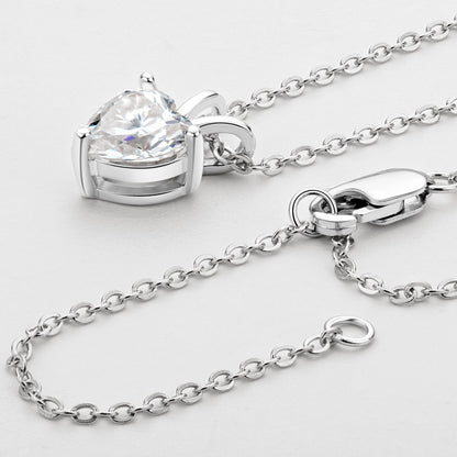 1.0 CT Heart Cut Cut Solitaire Style Moissanite Diamond Necklace