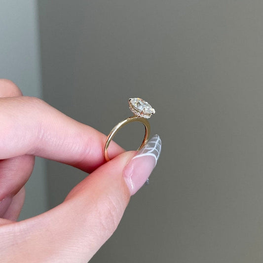 2 CT Oval Hidden Halo Moissanite Engagement Ring