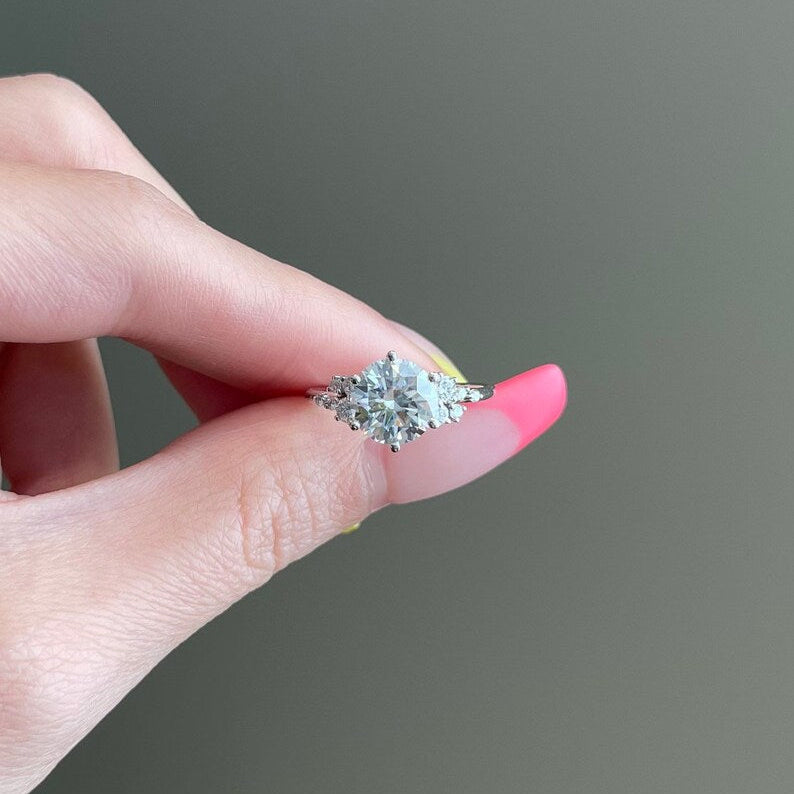 2 CT Round Cluster Moissanite Engagement Ring