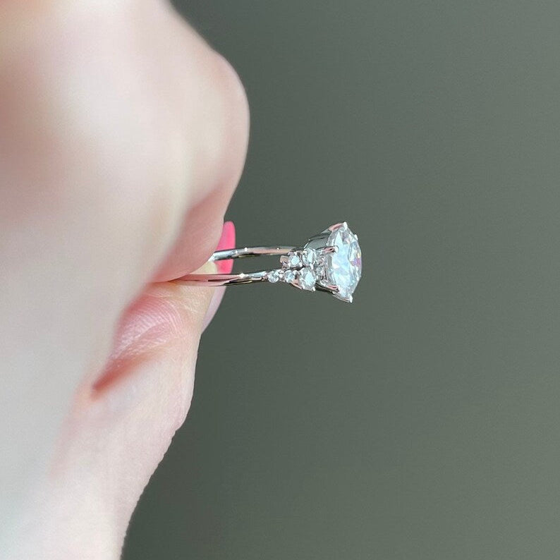 2 CT Round Cluster Moissanite Engagement Ring