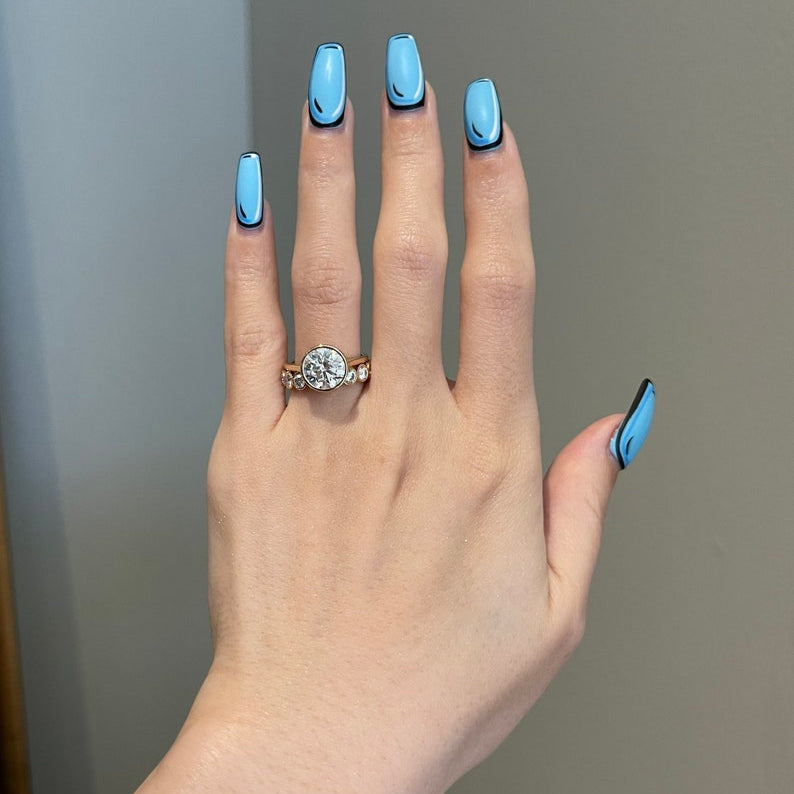2.5 CT Round Bezel Moissanite Engagement Ring
