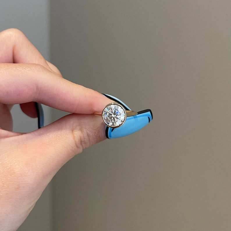 2.5 CT Round Bezel Moissanite Engagement Ring