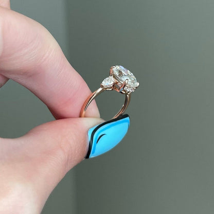 3.5 CT Oval Three Stone Moissanite Engagement Ring