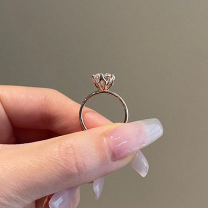 2 CT Round Solitaire Moissanite Engagement Ring