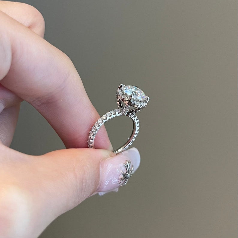 2.5 CT Round Halo & Pave Moissanite Engagement Ring