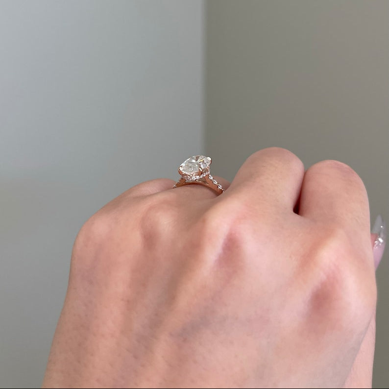 4 CT Oval Pave Moissanite Engagement Ring