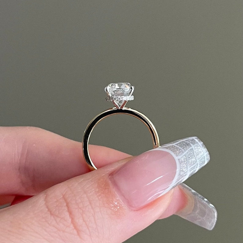 2.5 CT Oval Hidden Halo Moissanite Engagement Ring