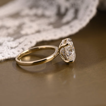 2 CT Emerald Pave Moissanite Engagement Ring
