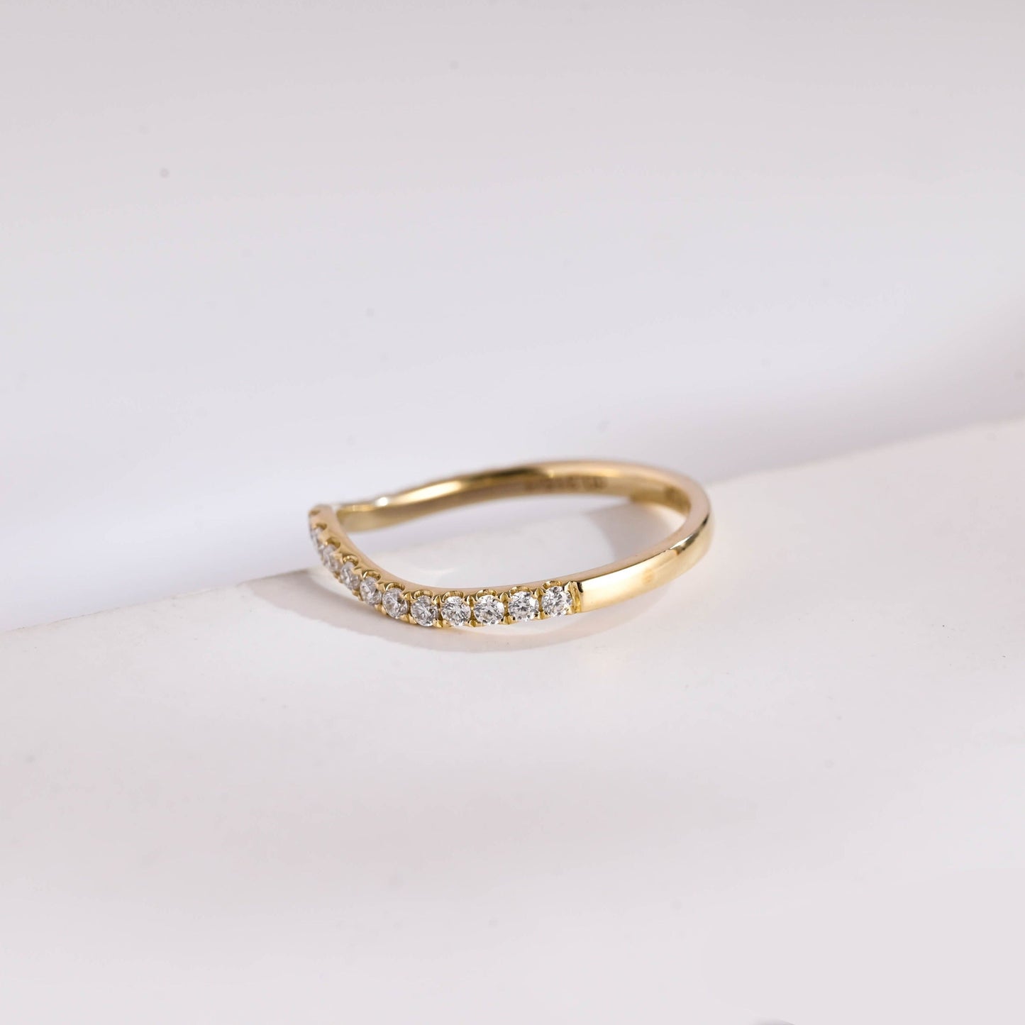 0.15 TCW Round Milgrain Lab Grown Diamond Wedding Band