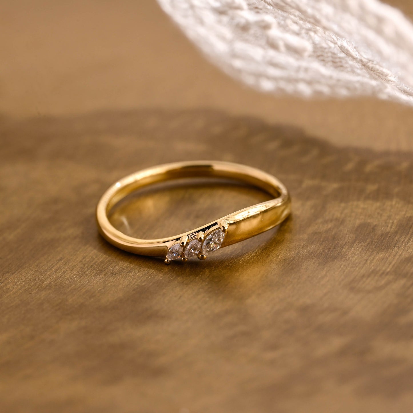 0.15 TCW Round Milgrain Lab Grown Diamond Wedding Band