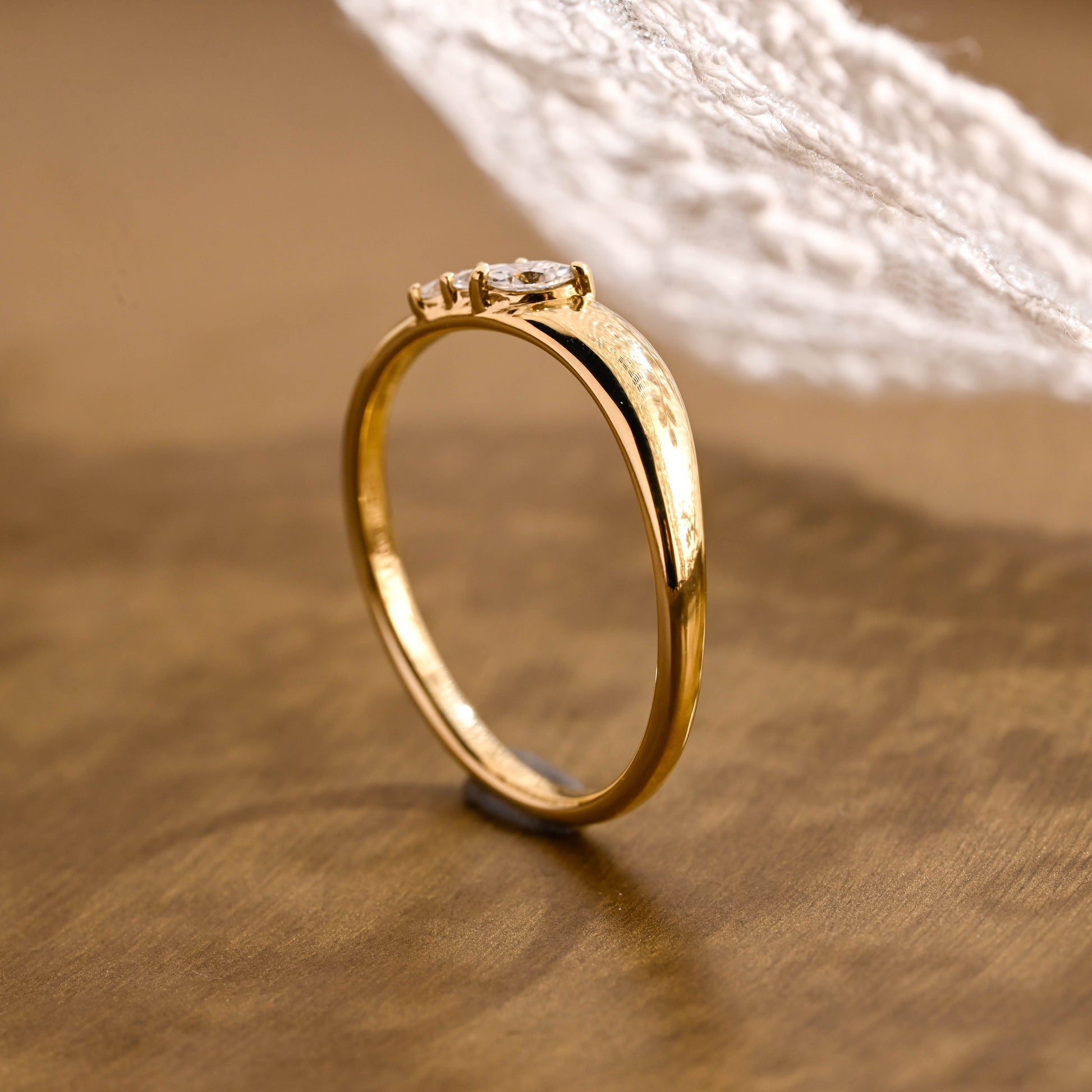 0.15 TCW Round Milgrain Lab Grown Diamond Wedding Band