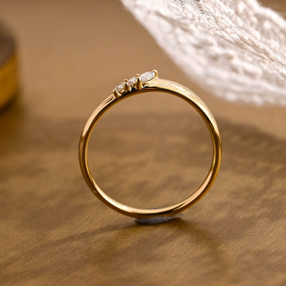 0.15 TCW Round Milgrain Lab Grown Diamond Wedding Band