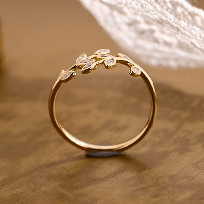 0.15 TCW Round Milgrain Lab Grown Diamond Wedding Band