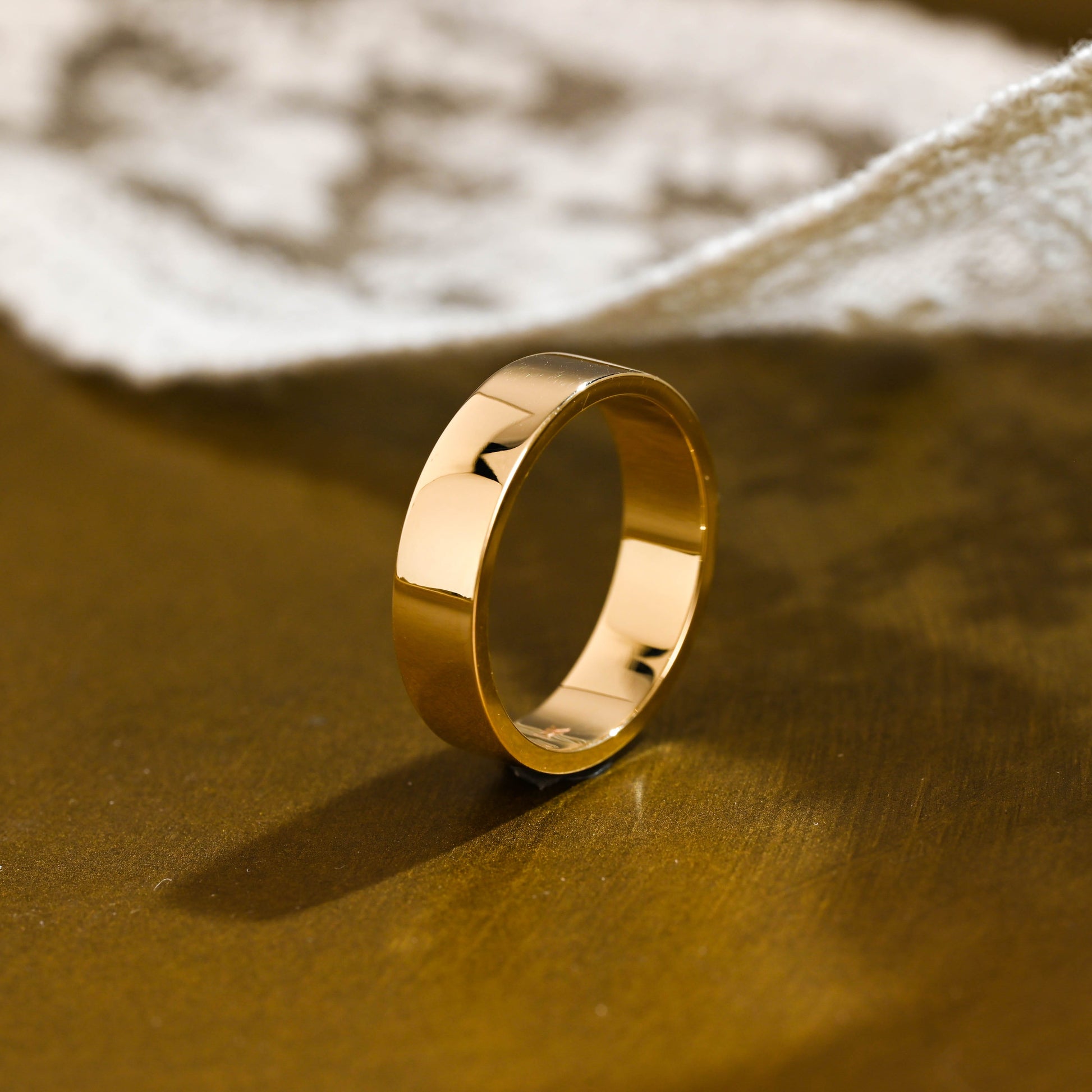 0.15 TCW Round Milgrain Lab Grown Diamond Wedding Band
