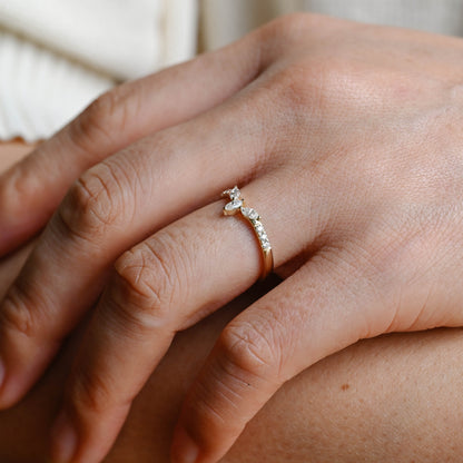 0.15 TCW Round Milgrain Lab Grown Diamond Wedding Band