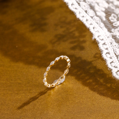 0.15 TCW Round Milgrain Lab Grown Diamond Wedding Band