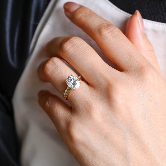0.15 TCW Round Milgrain Lab Grown Diamond Wedding Band