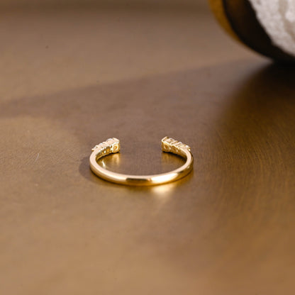 0.15 TCW Round Milgrain Lab Grown Diamond Wedding Band