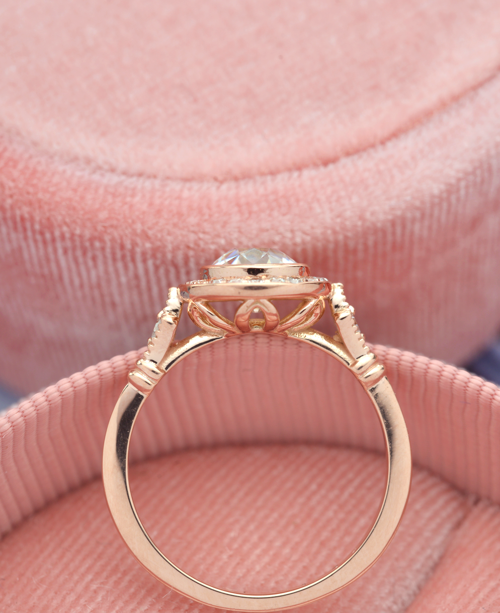 0.7 CT Round Halo & Pave Bezel Moissanite Engagement Ring